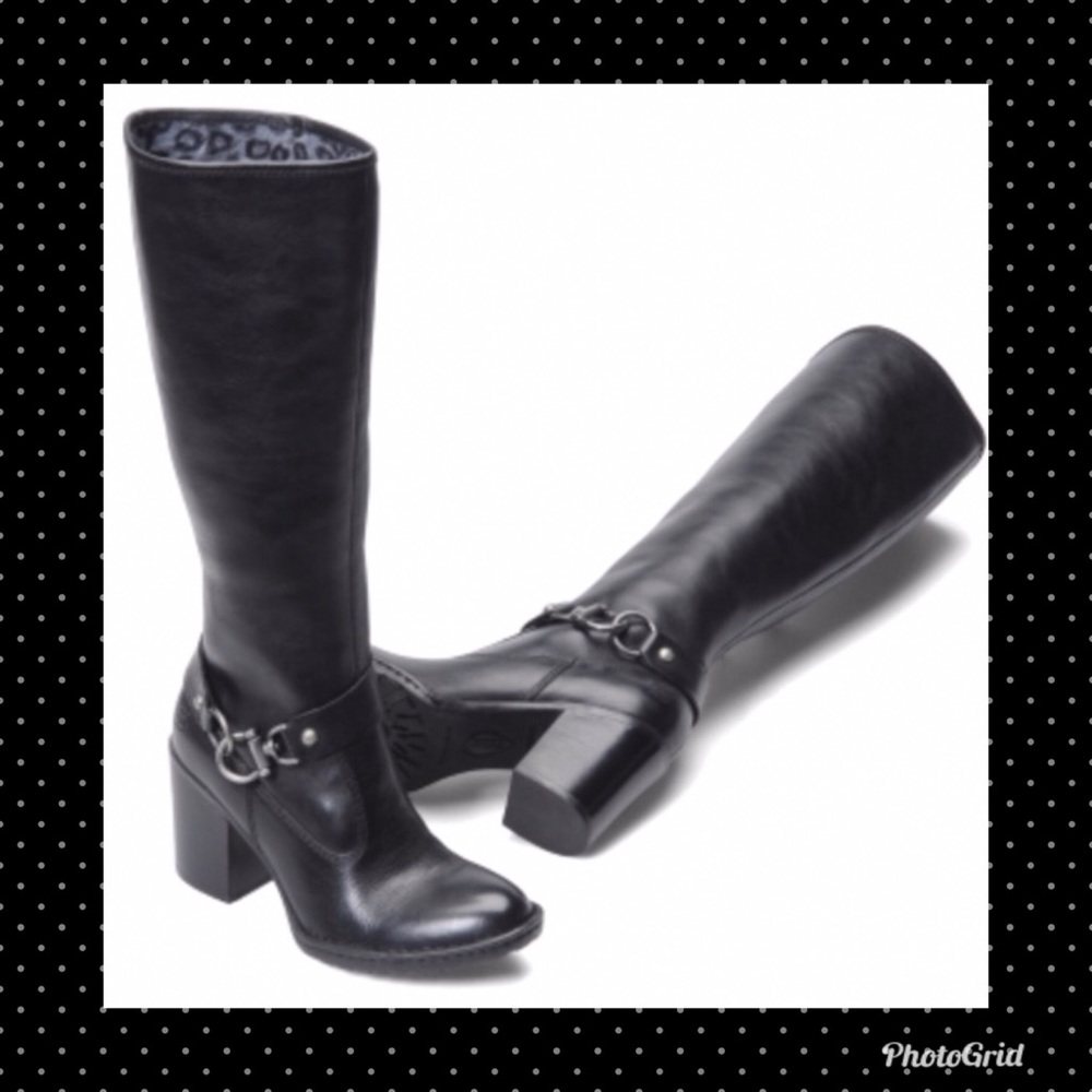 Born Jacey Black Boots 8.5